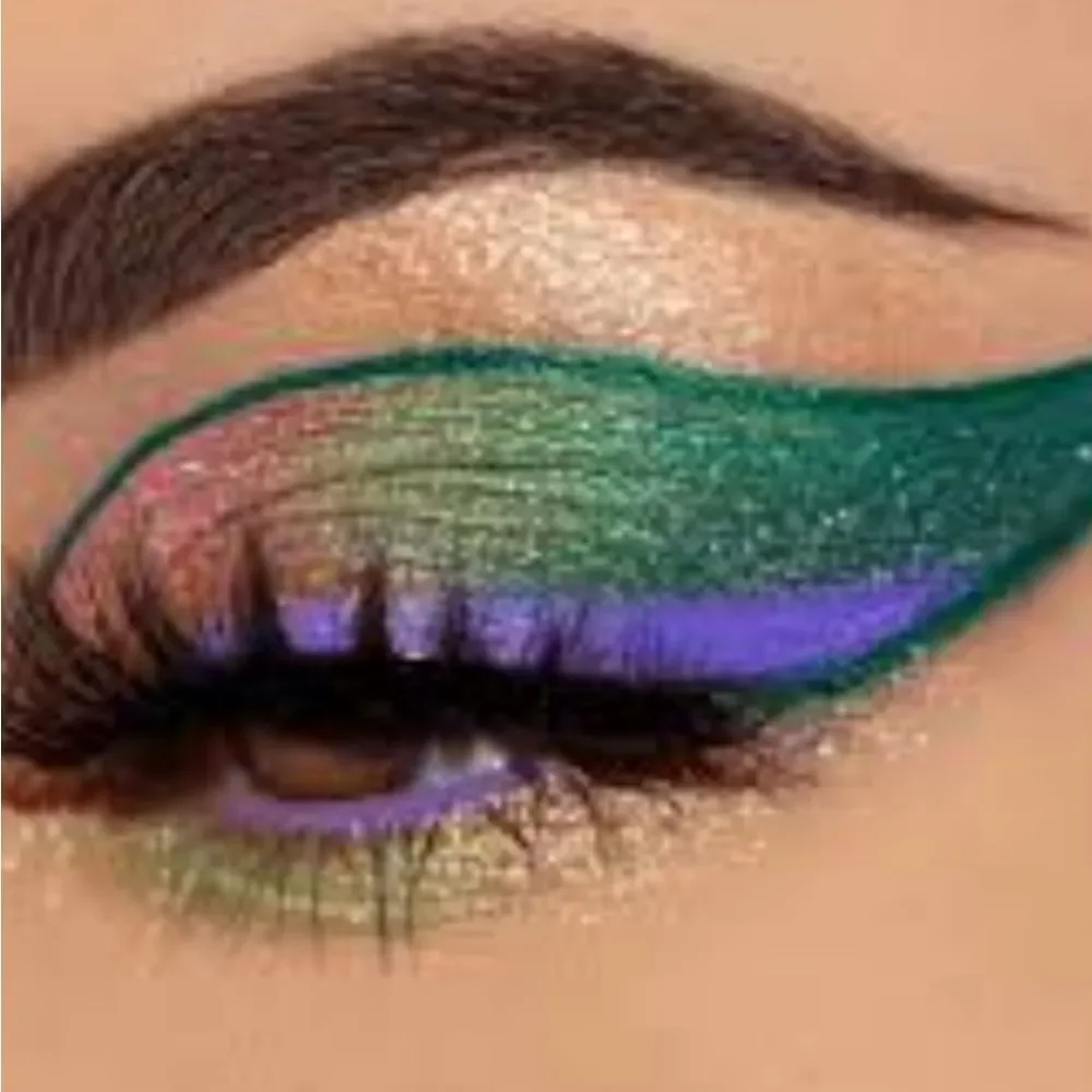 Alamar color emerald